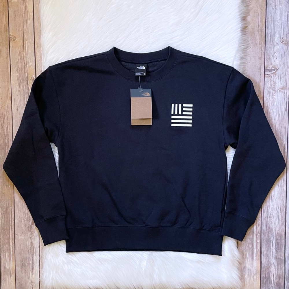 The North Face Women’s USA Crew Neck Navy Pullover